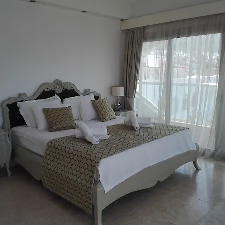 Egesu Marina Gasthuis Gulluk